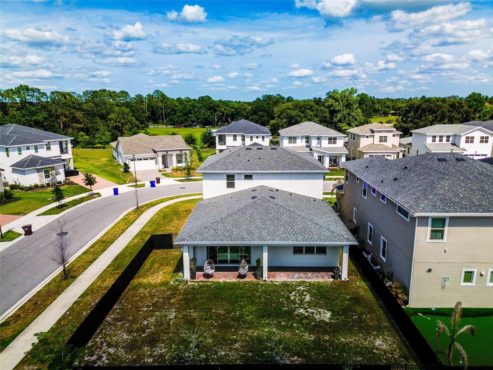 TWIN LAKES PH 8 - Residential