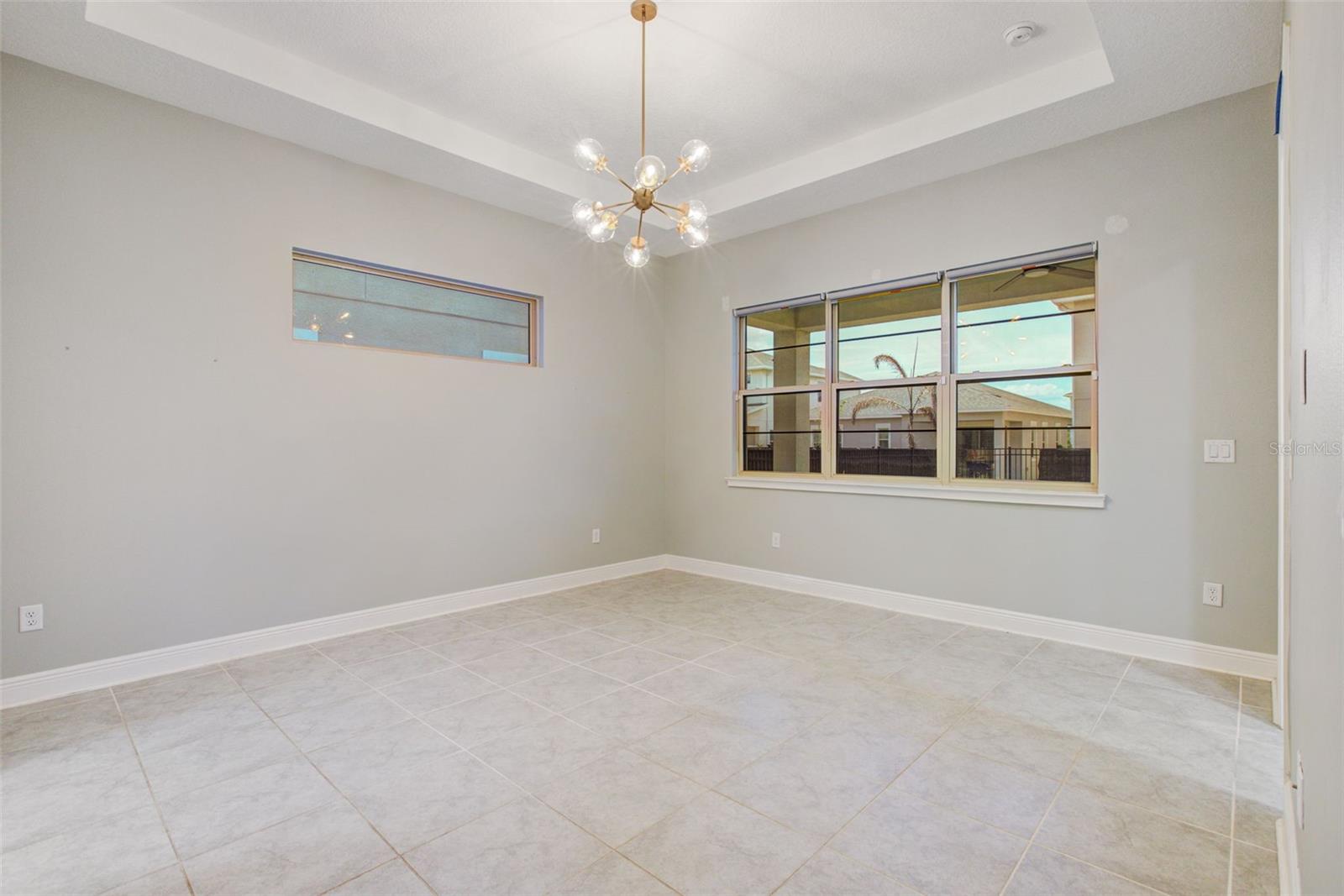TWIN LAKES PH 8 - Residential