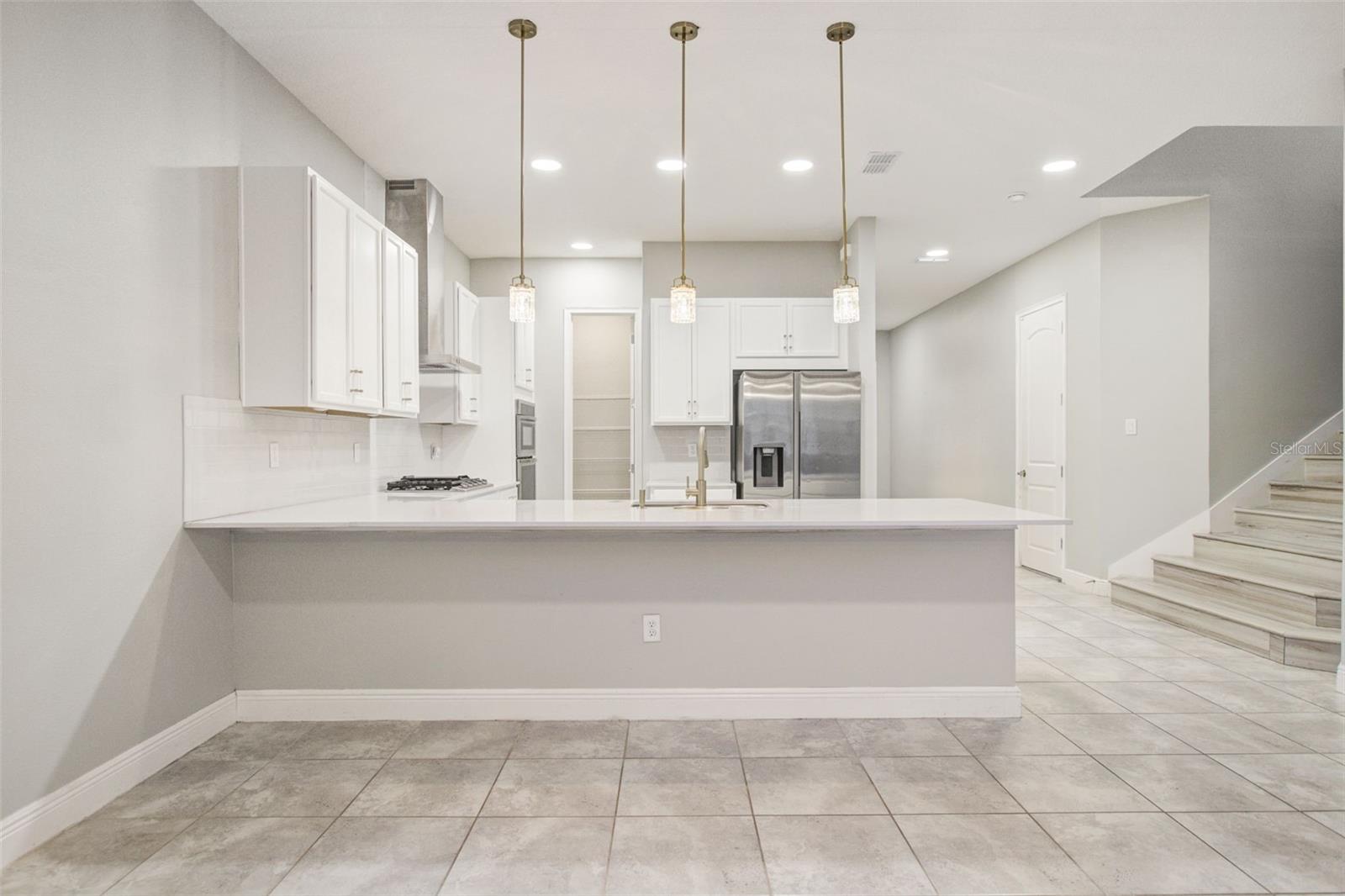 TWIN LAKES PH 8 - Residential