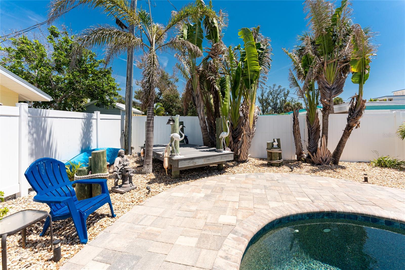 ENGLEWOOD SHORES - Residential