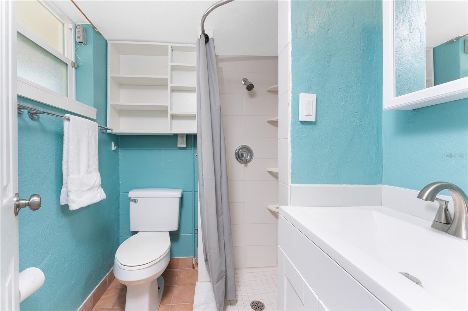 ENGLEWOOD SHORES - Residential