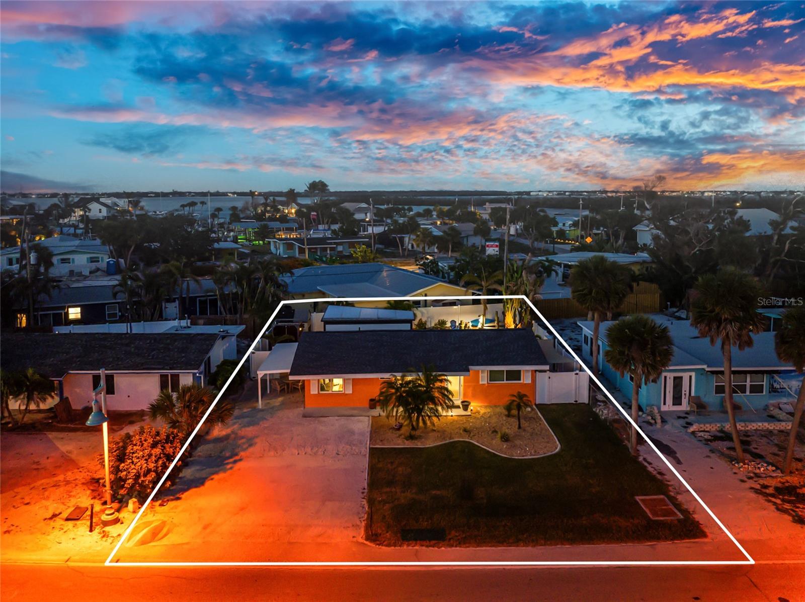 ENGLEWOOD SHORES - Residential