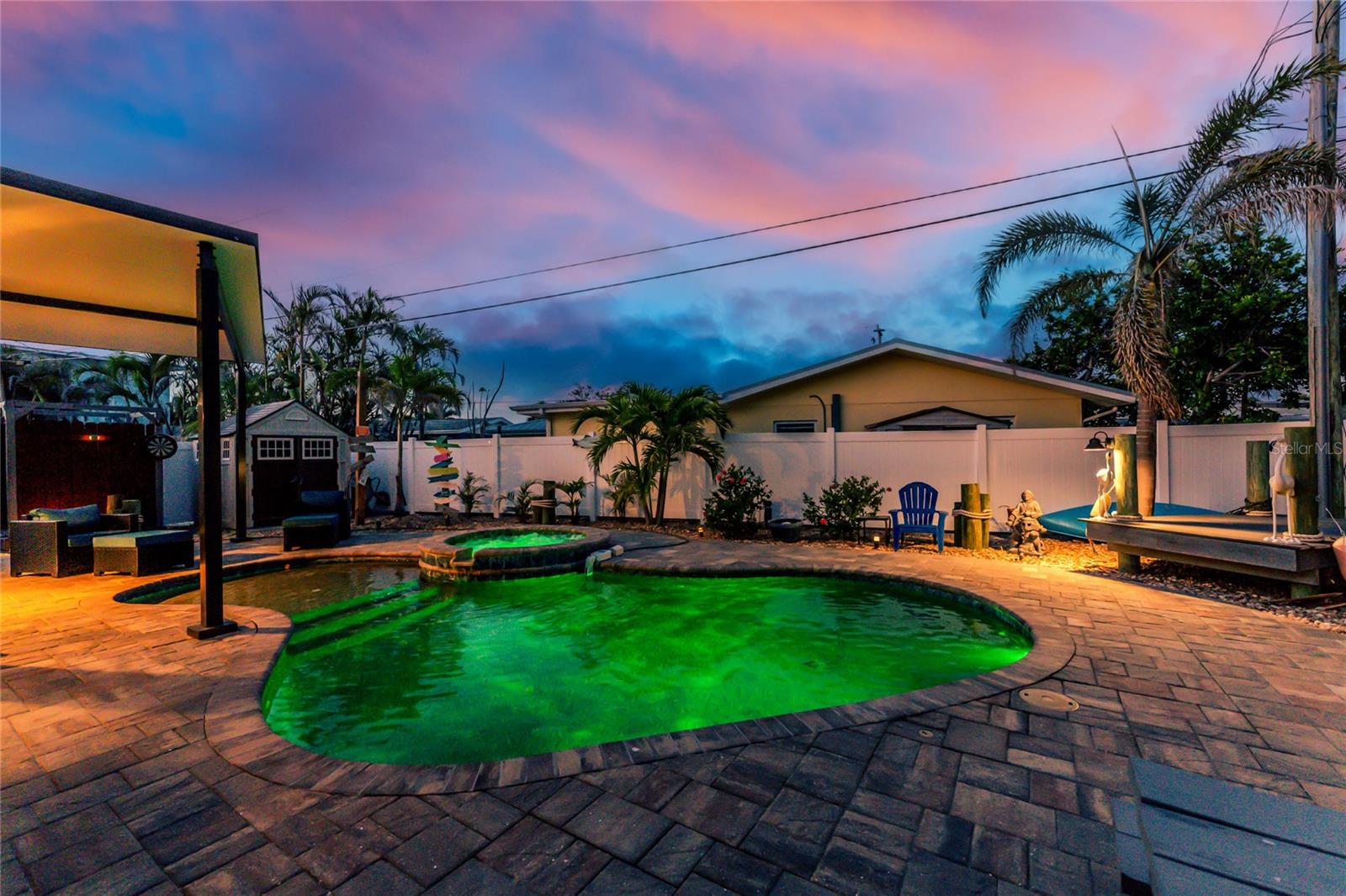 ENGLEWOOD SHORES - Residential