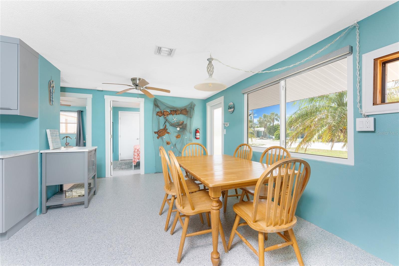 ENGLEWOOD SHORES - Residential