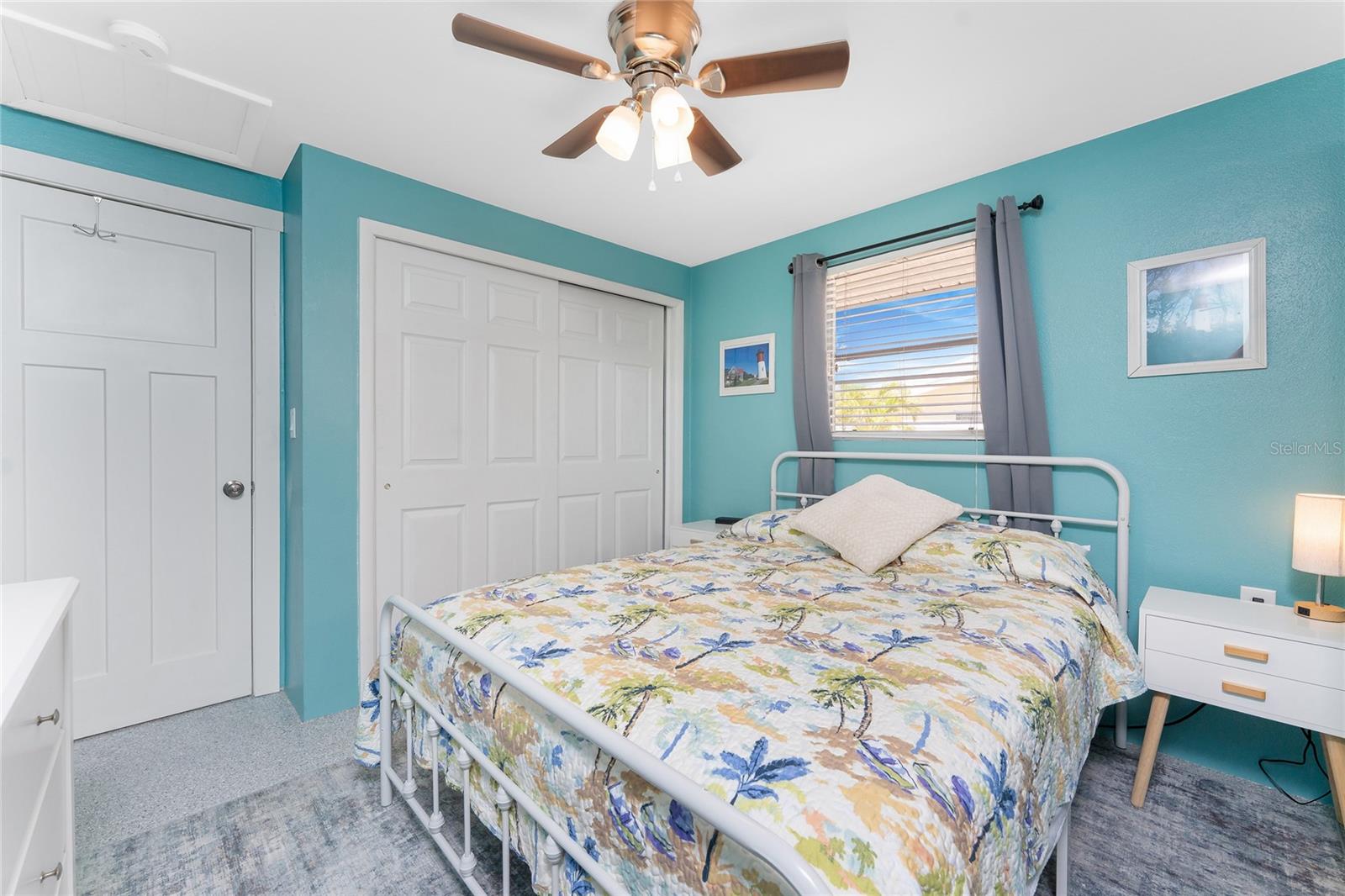 ENGLEWOOD SHORES - Residential