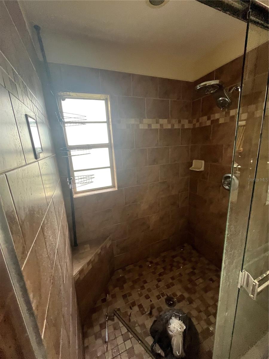 SUBDIVISION OF THE E 2804 FT O - Residential