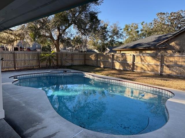 SABAL POINT SABAL VIEW AT - Residential