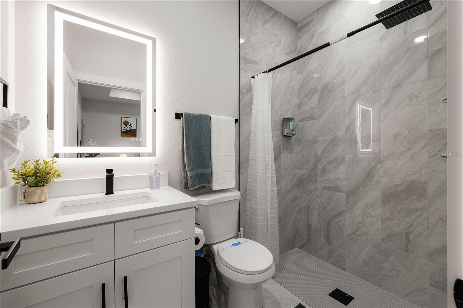 HALES ADD TO BROOKSVL - Residential Income