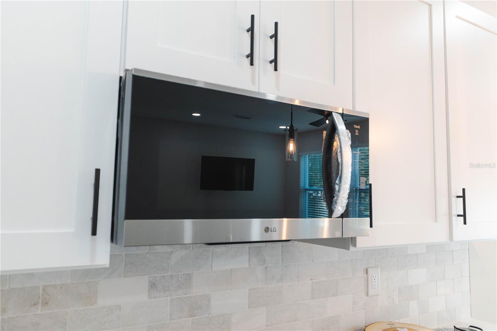 HALES ADD TO BROOKSVL - Residential Income