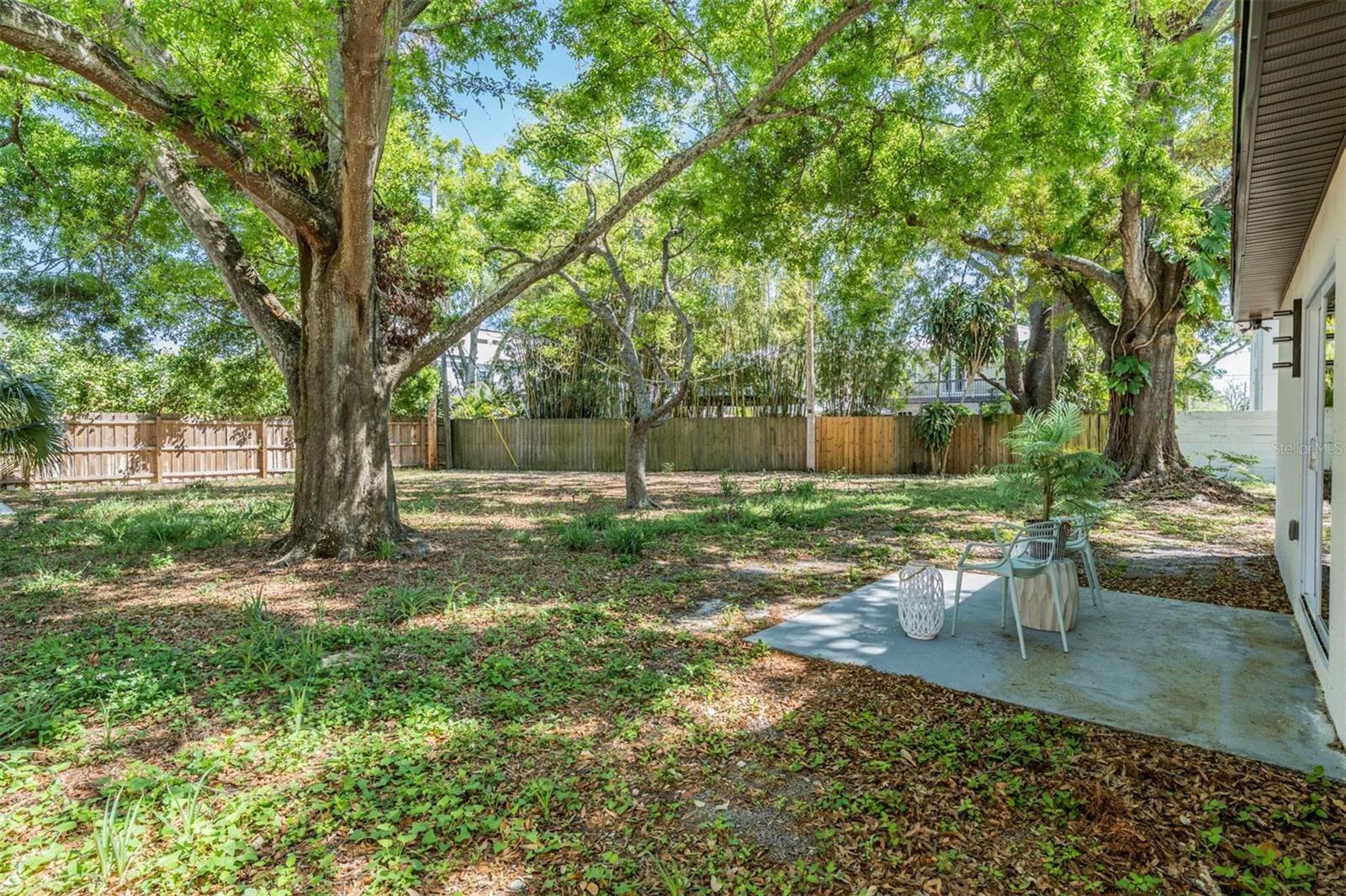 MORRISON COURT - Residential