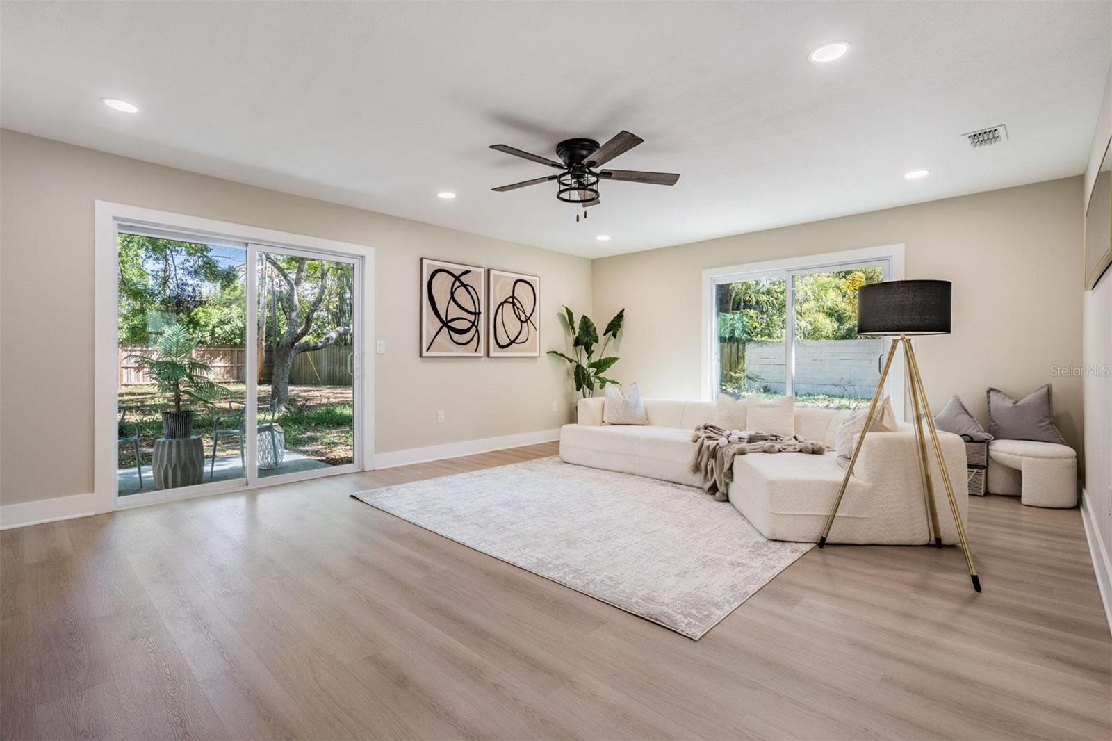 MORRISON COURT - Residential