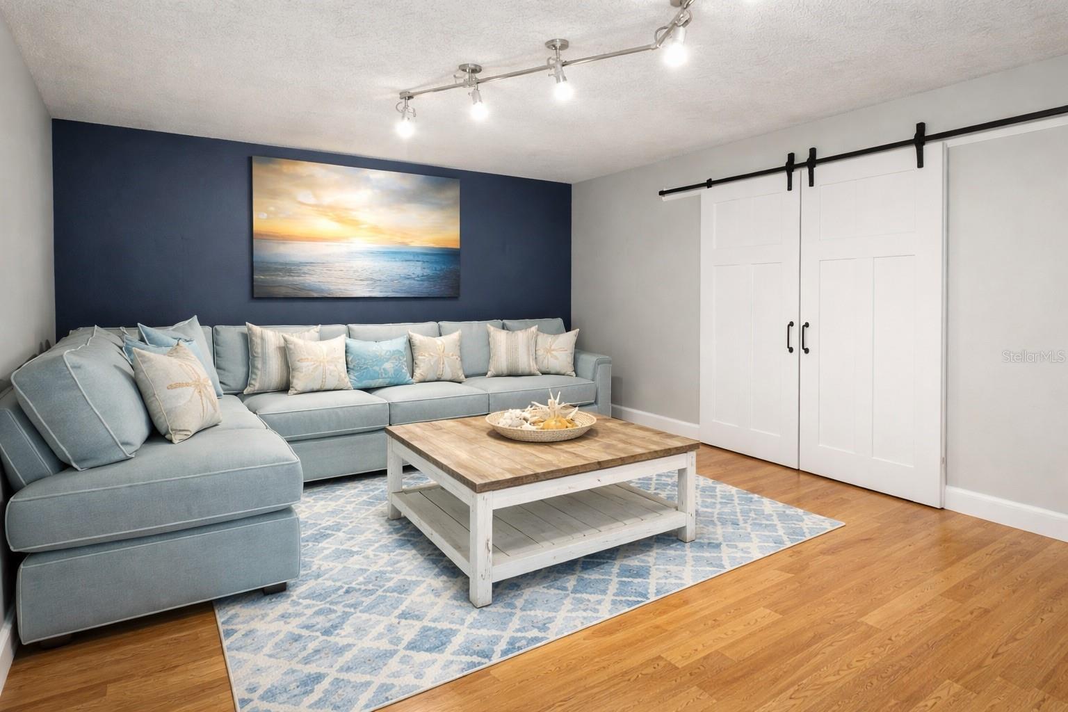 BELLEAIR PALMS TERRACE CONDO 2 - Residential