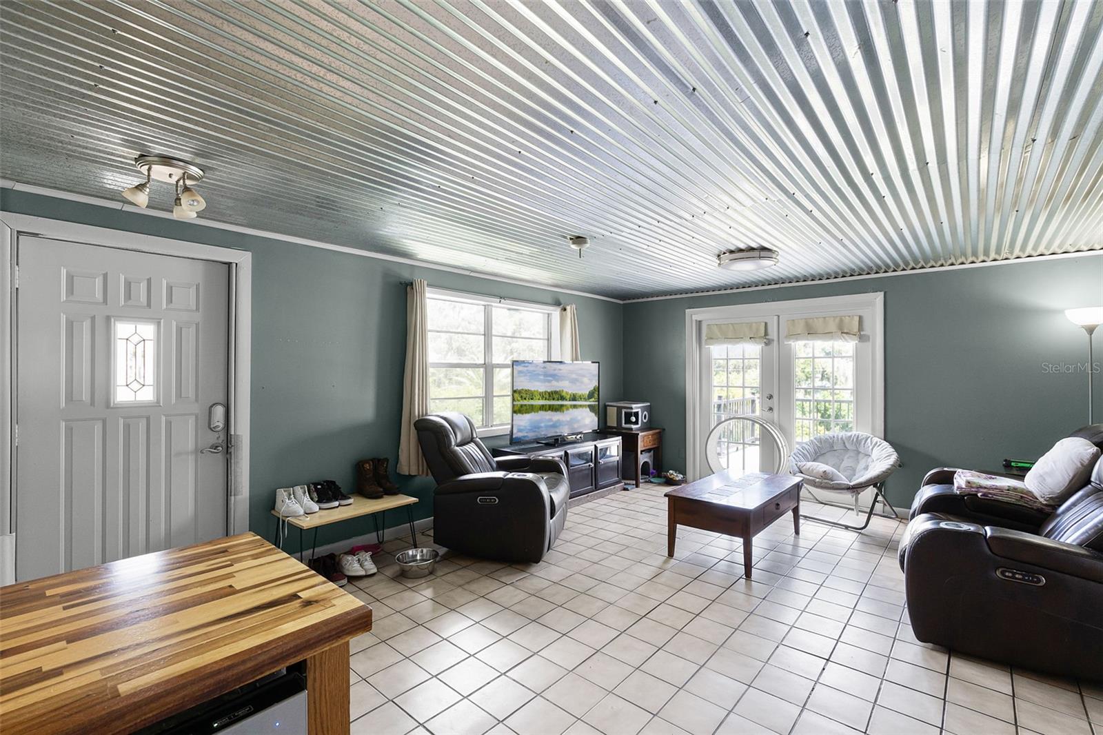 ALPINE TERRACE - Residential