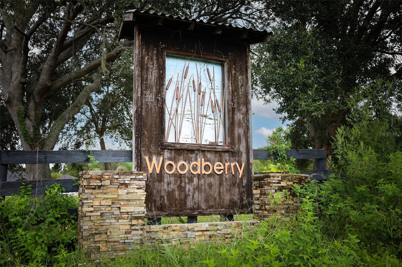 WANDERING PONDS SUB - Land