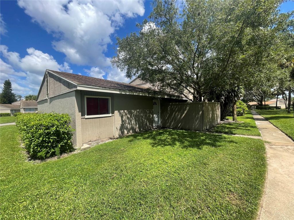 Photo of 8601 Cattail Drive #8601, Temple Terrace, FL 33637 (MLS # TB8458712)