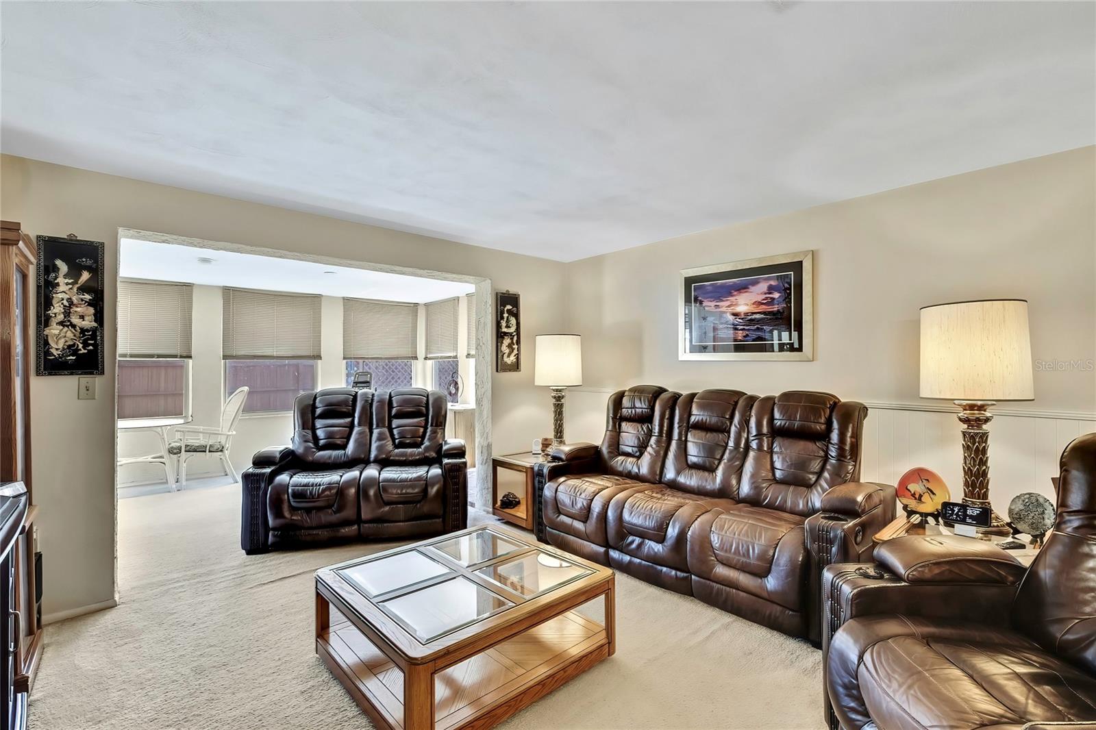 4330 TALL OAK LANE