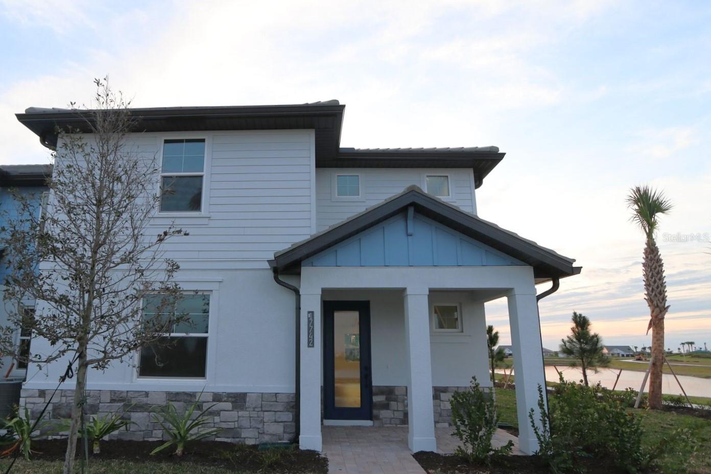 PALMERA AT WELLEN PARK - Residential