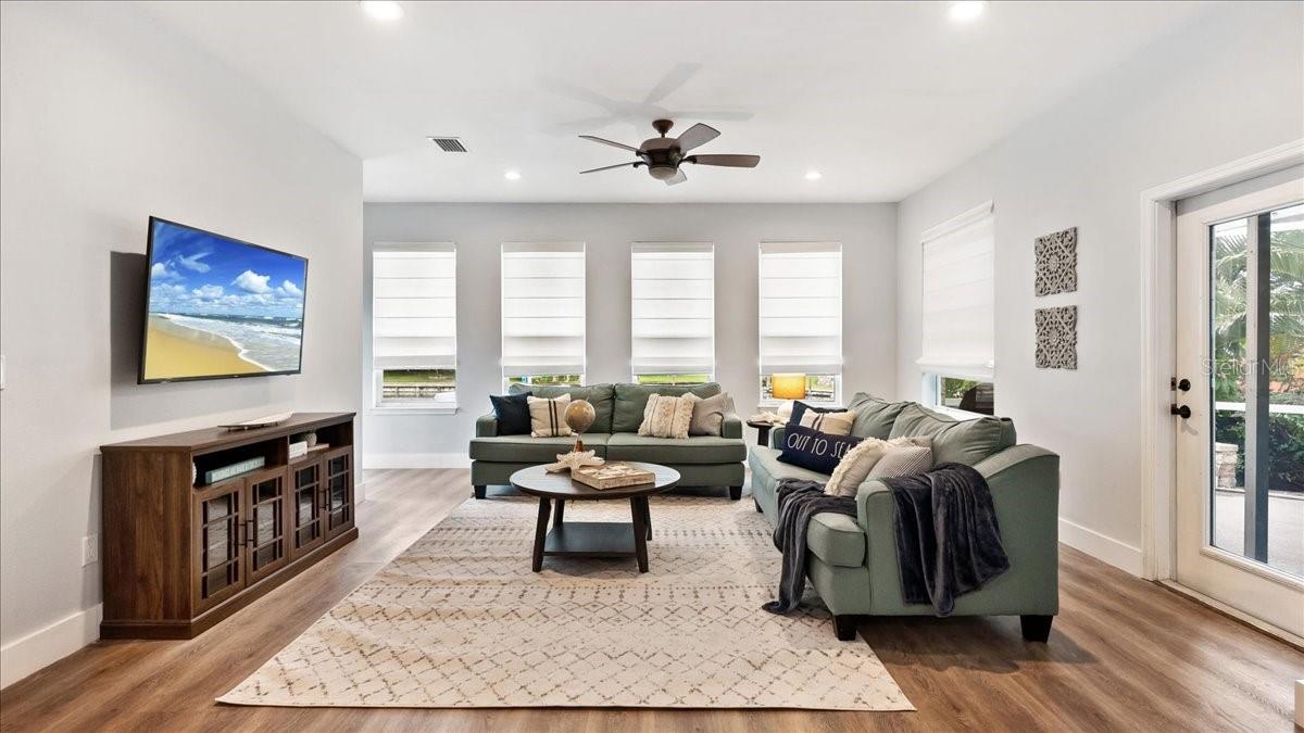 YACHT HAVEN SEC 2 FIRST UNIT - Residential