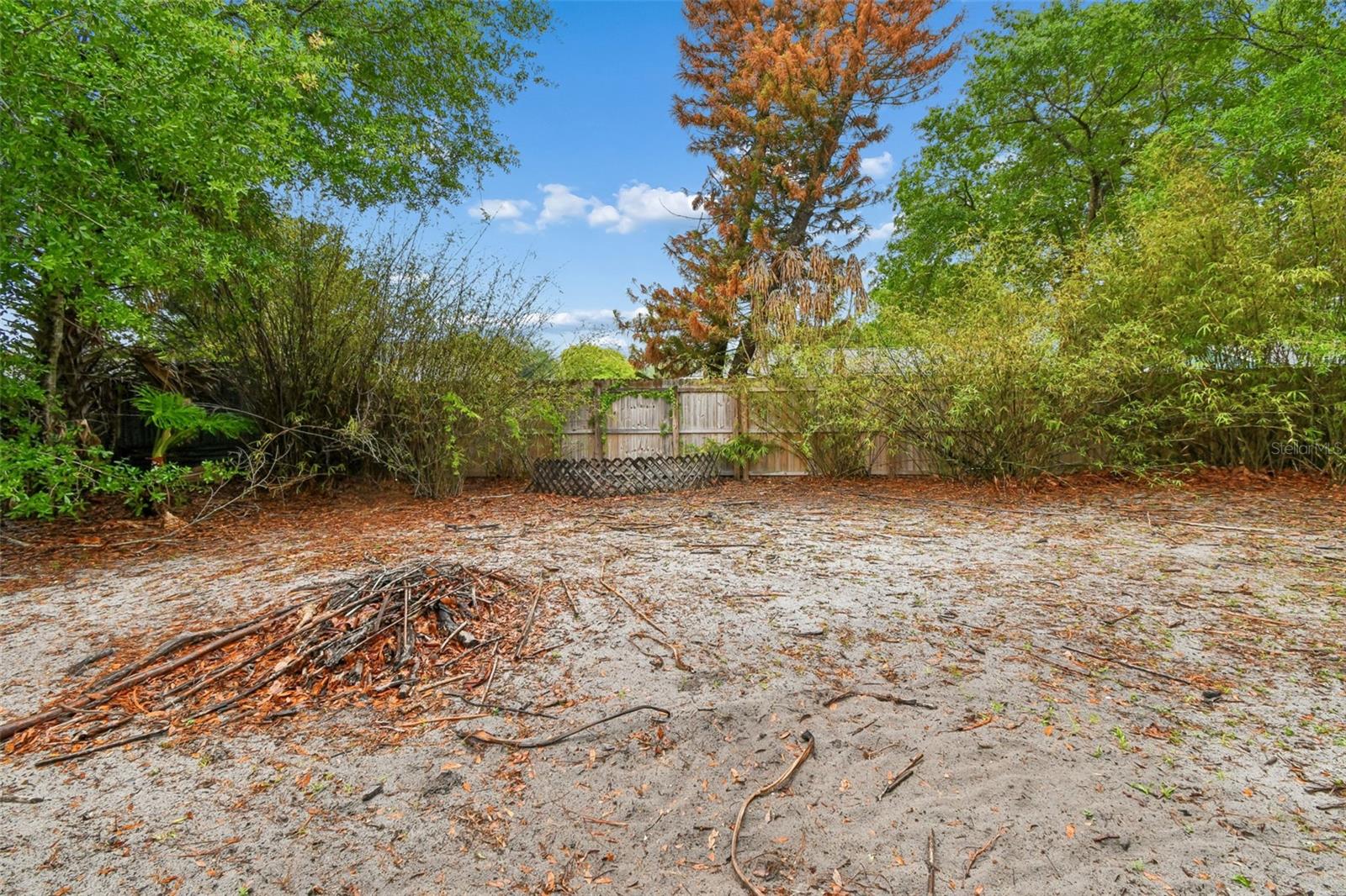 ARBOR RIDGE WEST - Residential