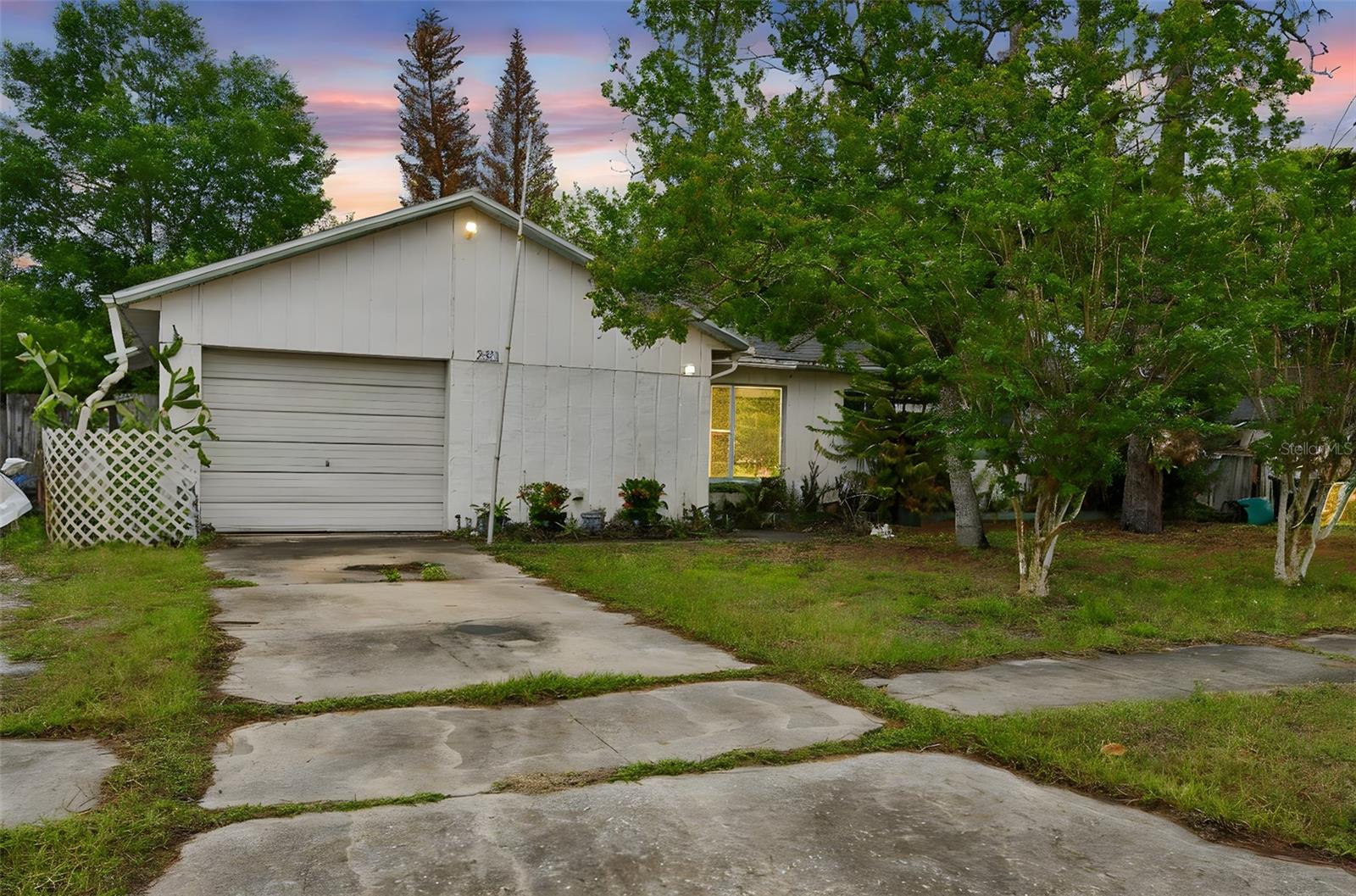 ARBOR RIDGE WEST - Residential