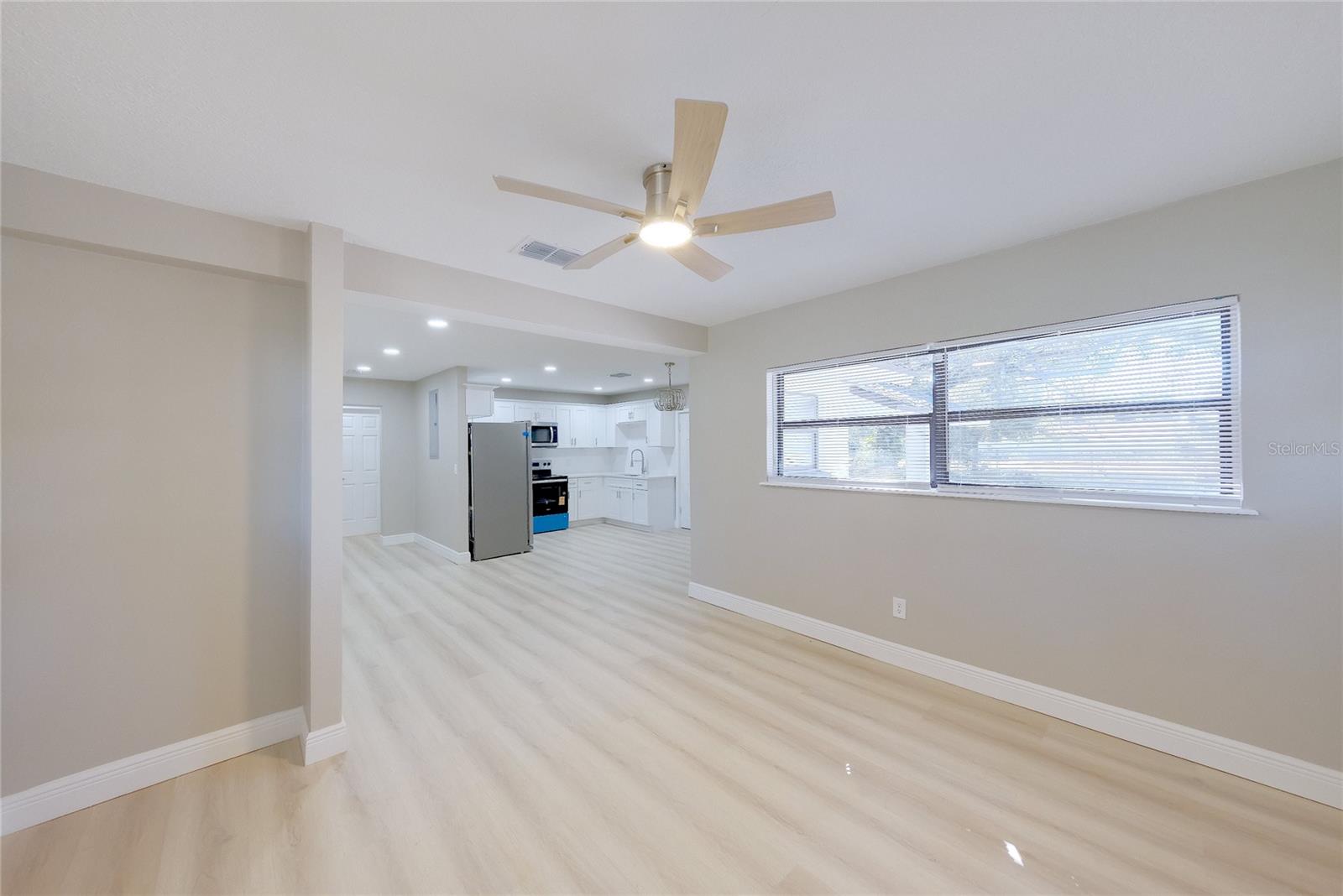 ACREAGE & UNREC - Residential