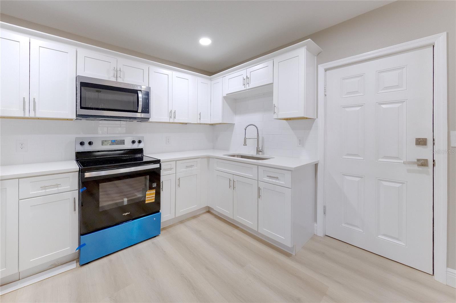 ACREAGE & UNREC - Residential