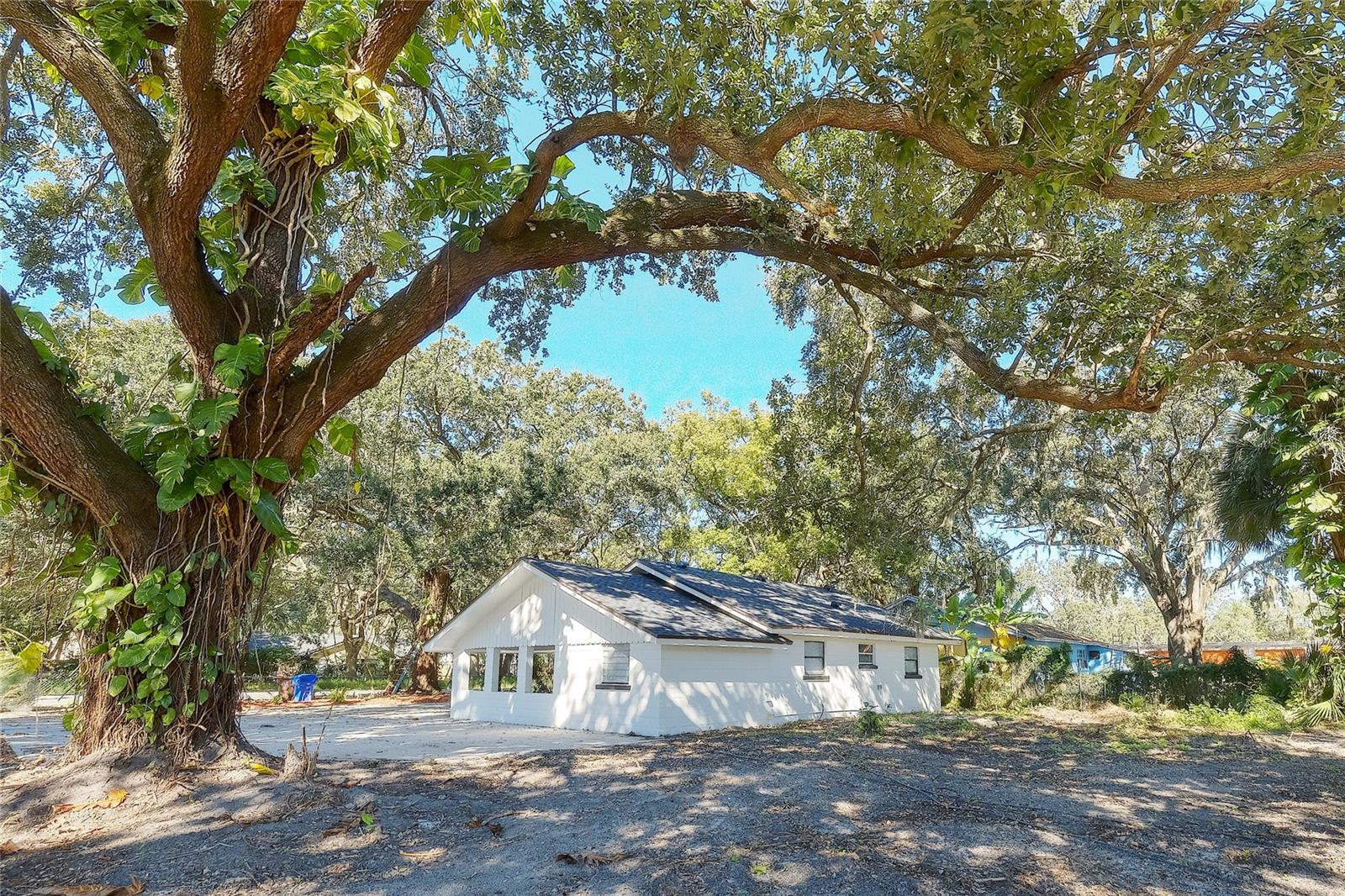 ACREAGE & UNREC - Residential