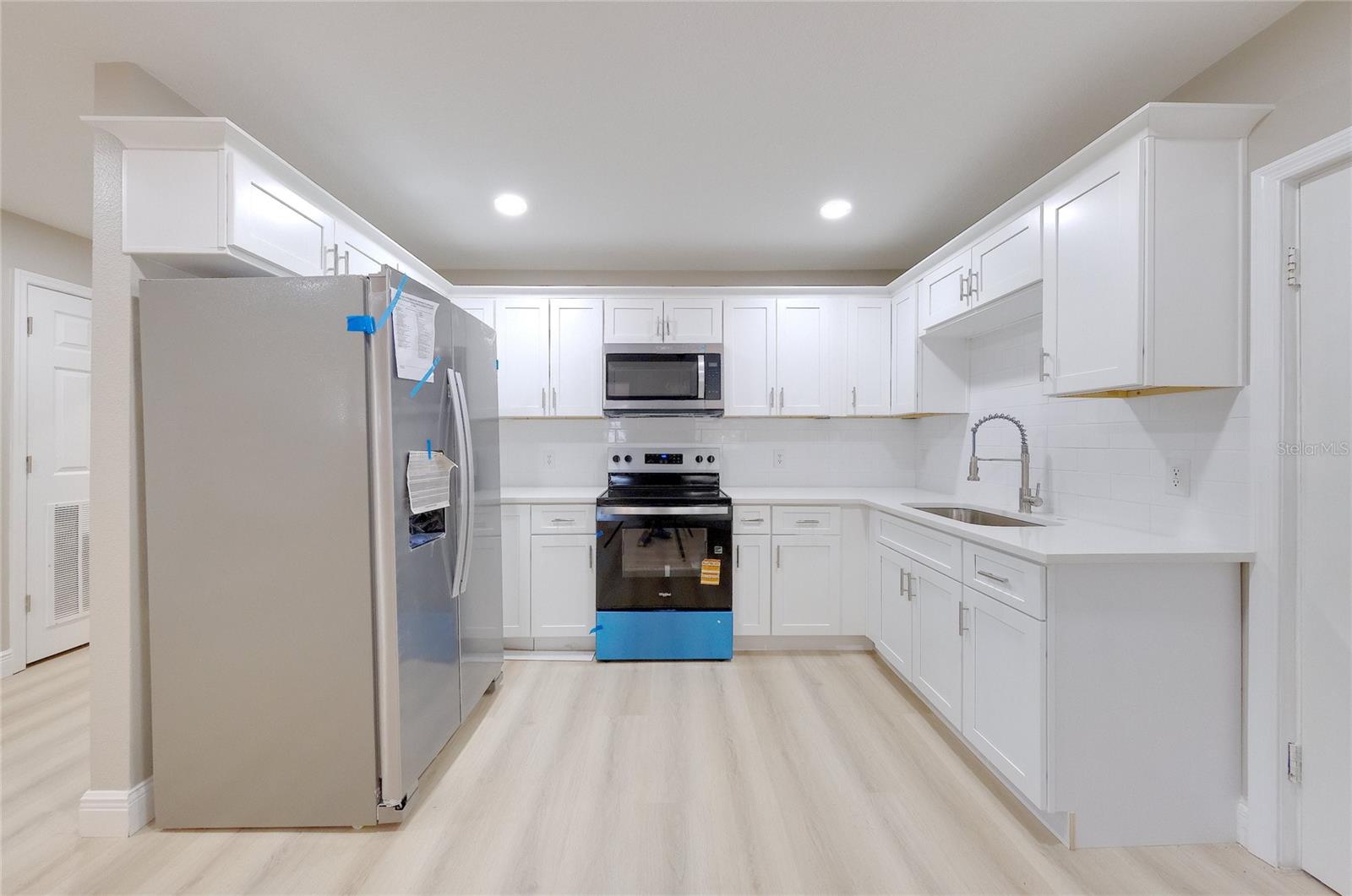 ACREAGE & UNREC - Residential