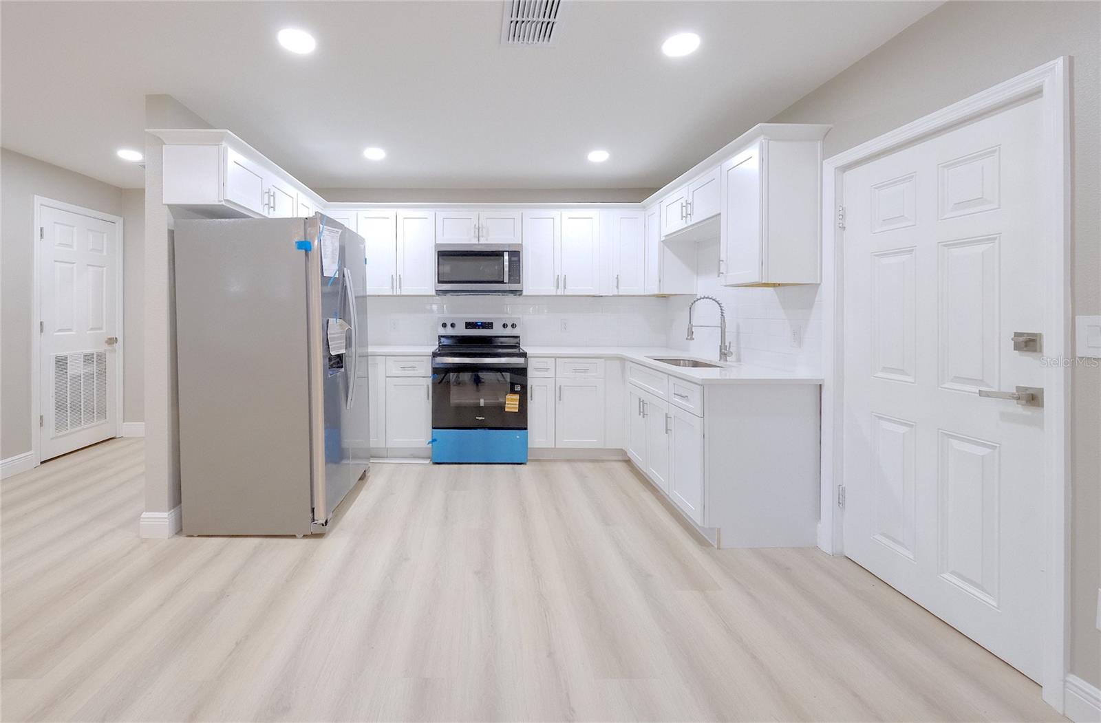 ACREAGE & UNREC - Residential