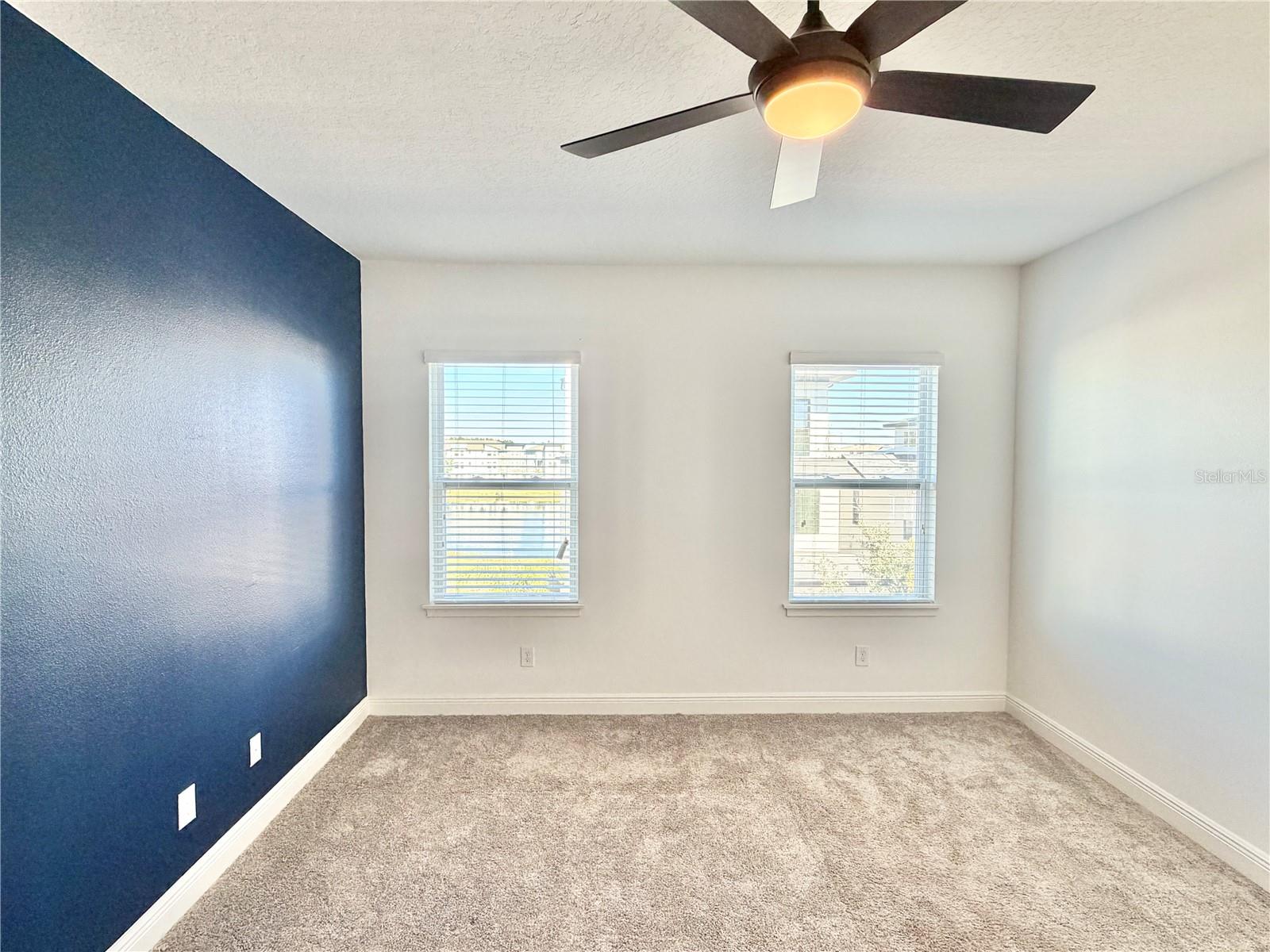 LAUREATE PARK NBRHD CENTER PH 1 - Residential Lease