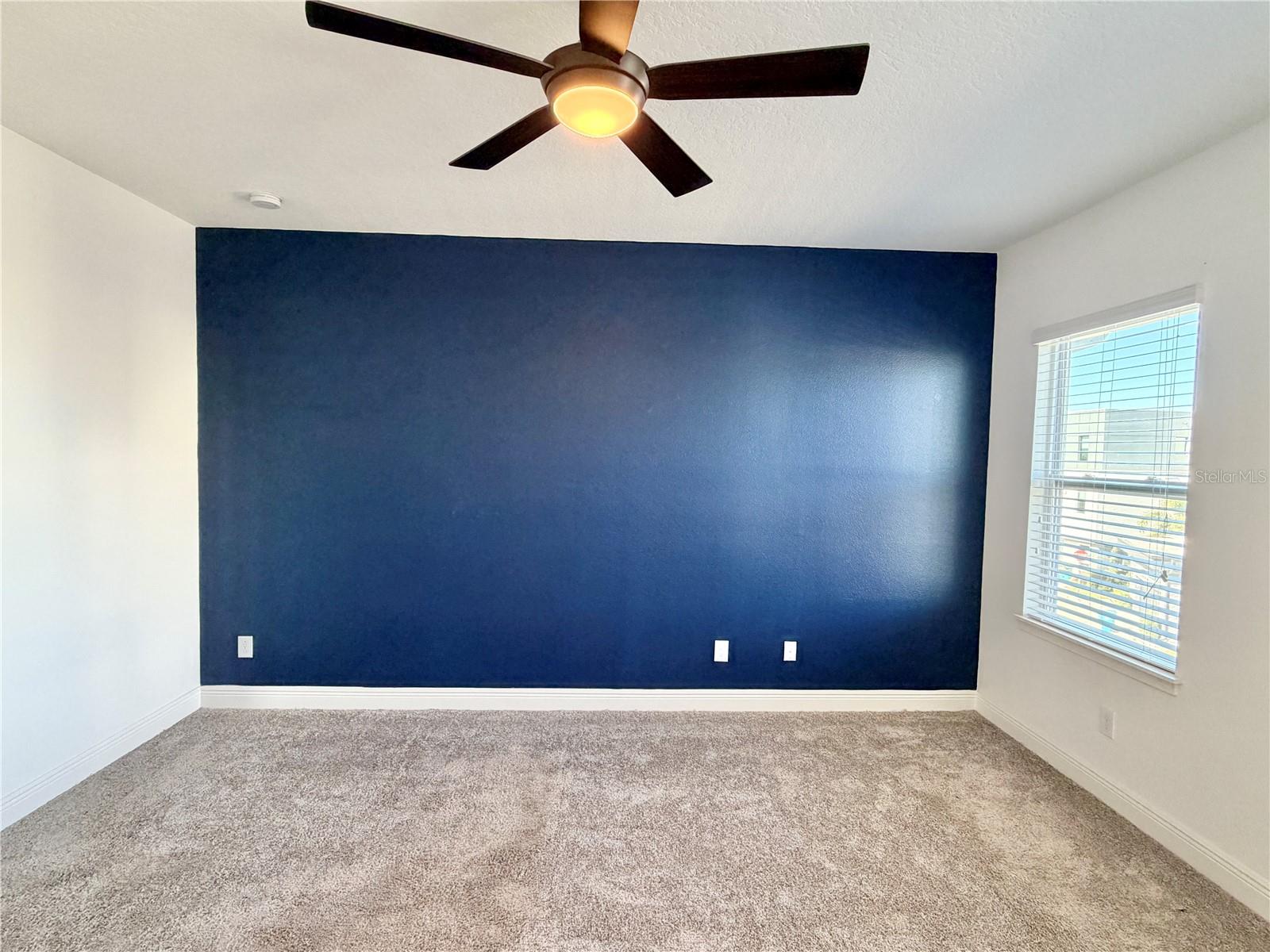 LAUREATE PARK NBRHD CENTER PH 1 - Residential Lease