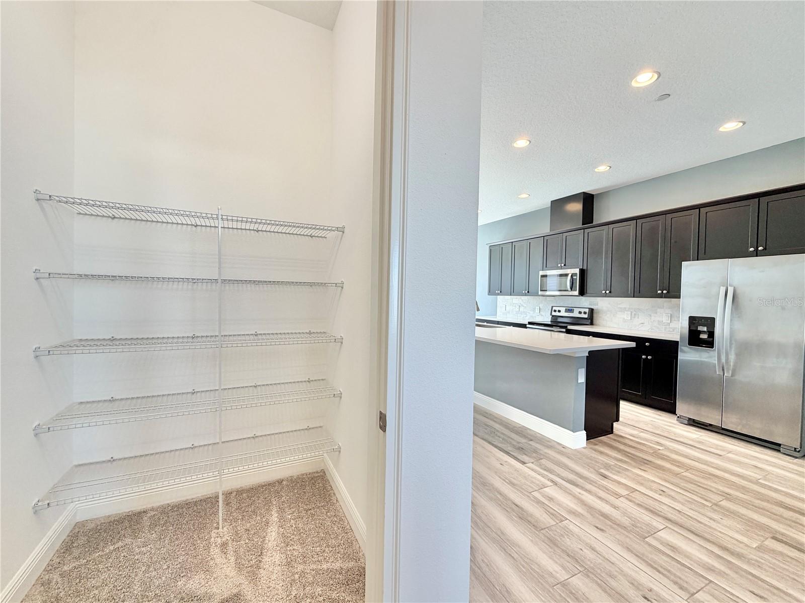 LAUREATE PARK NBRHD CENTER PH 1 - Residential Lease