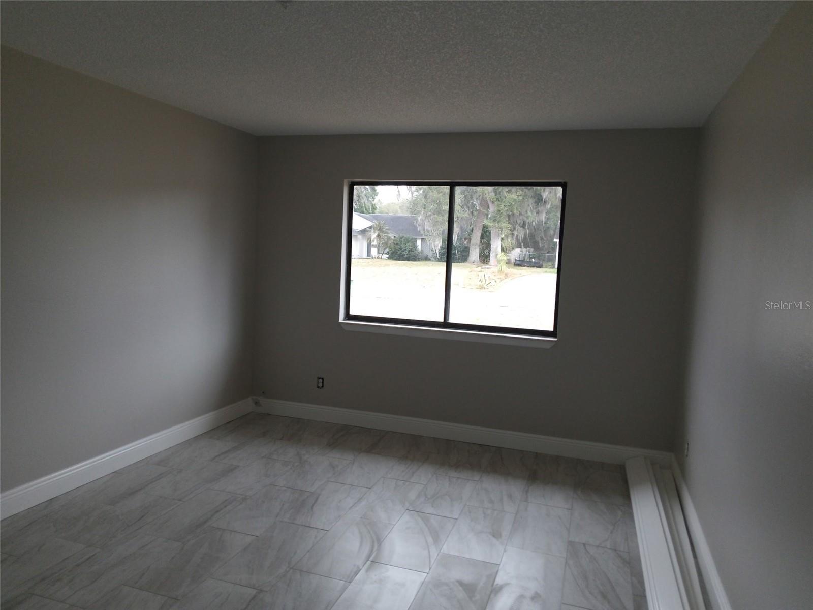 DELTONA LAKES UNIT 12 - Residential Lease
