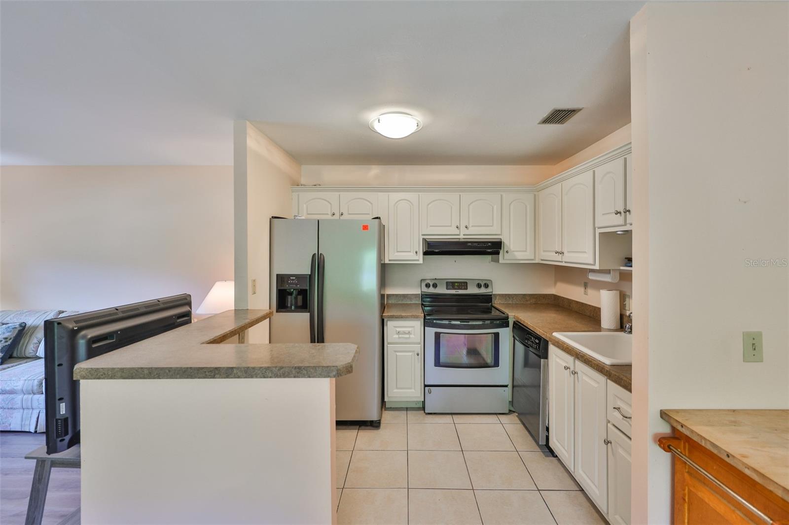 CAMBRIDGE C CONDO - Residential