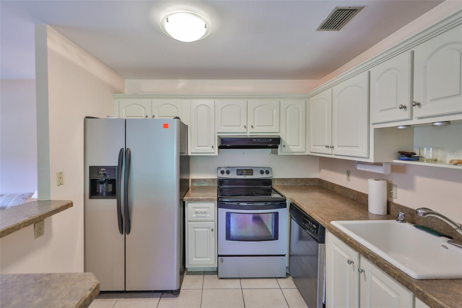 CAMBRIDGE C CONDO - Residential