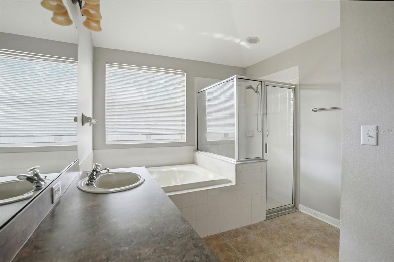 STERLING HILL PH 1A - Residential Lease