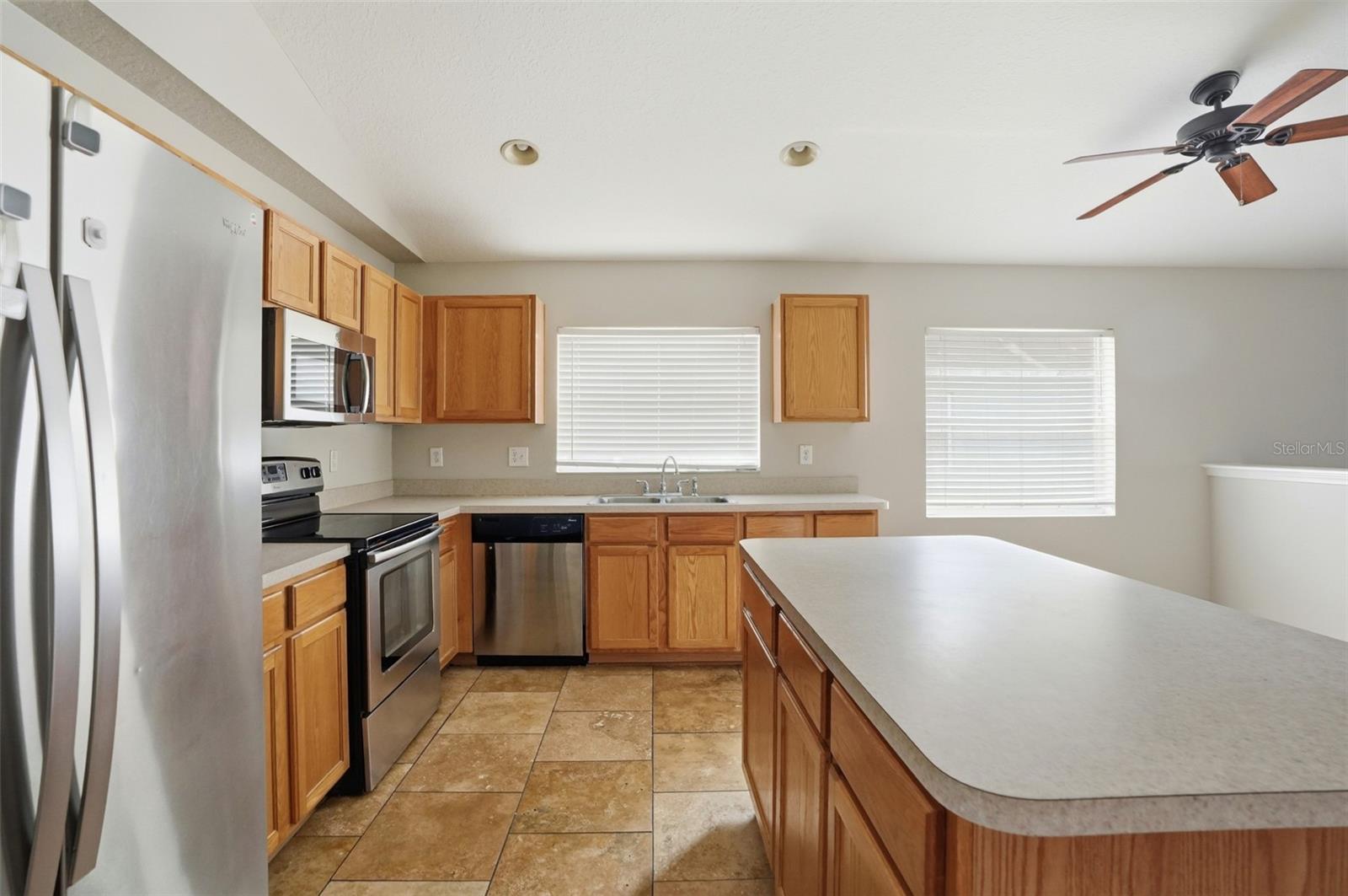 STERLING HILL PH 1A - Residential Lease