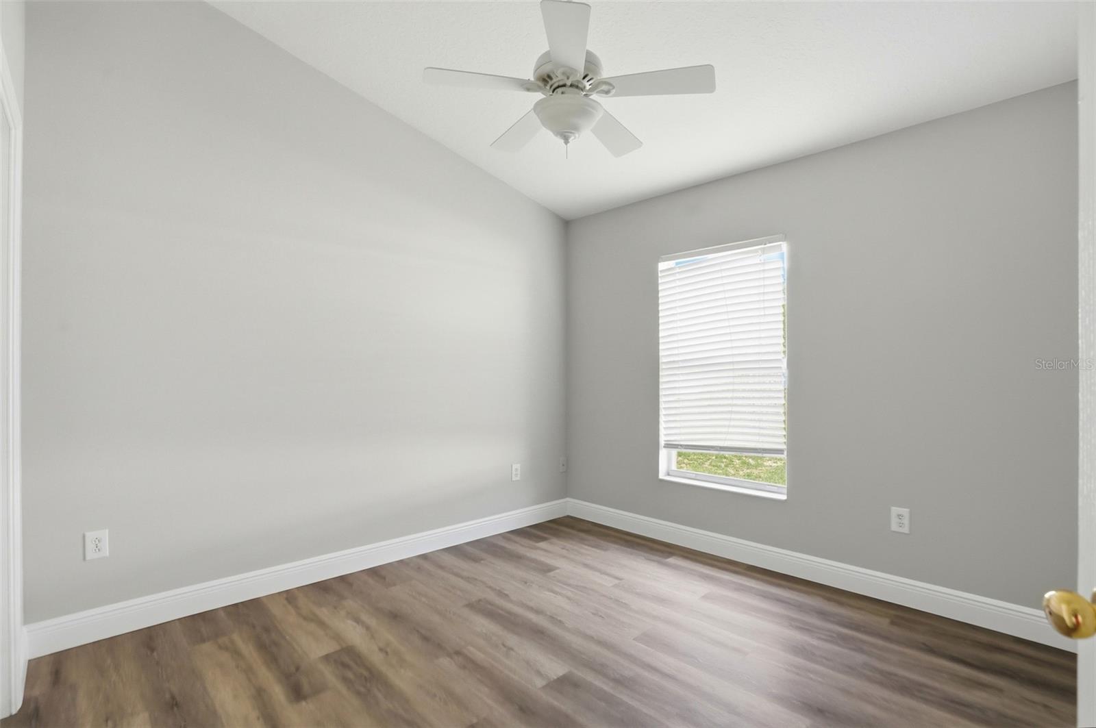 STERLING HILL PH 1A - Residential Lease