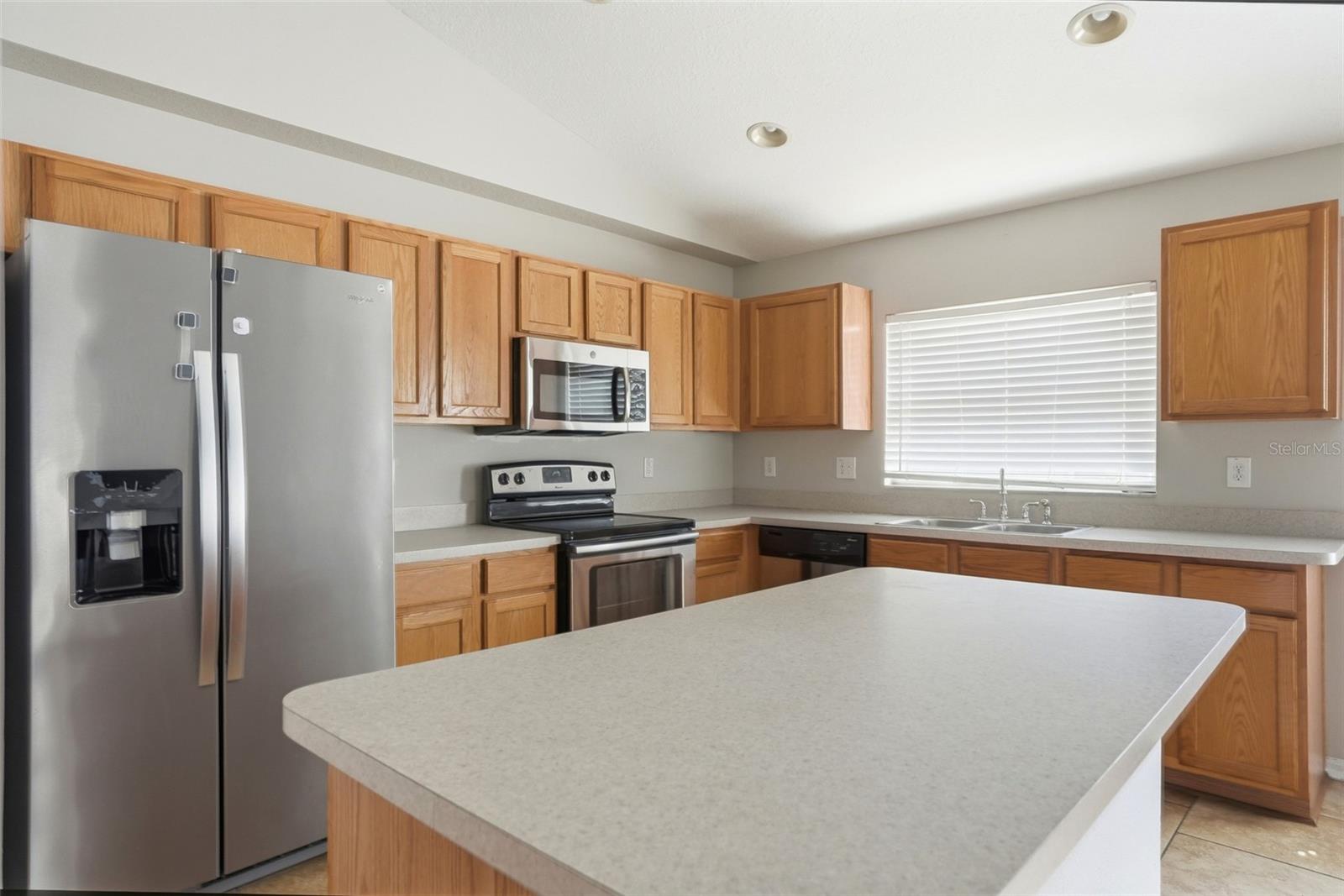 STERLING HILL PH 1A - Residential Lease