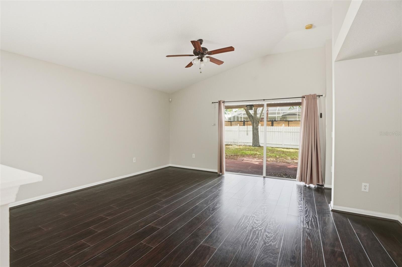 STERLING HILL PH 1A - Residential Lease