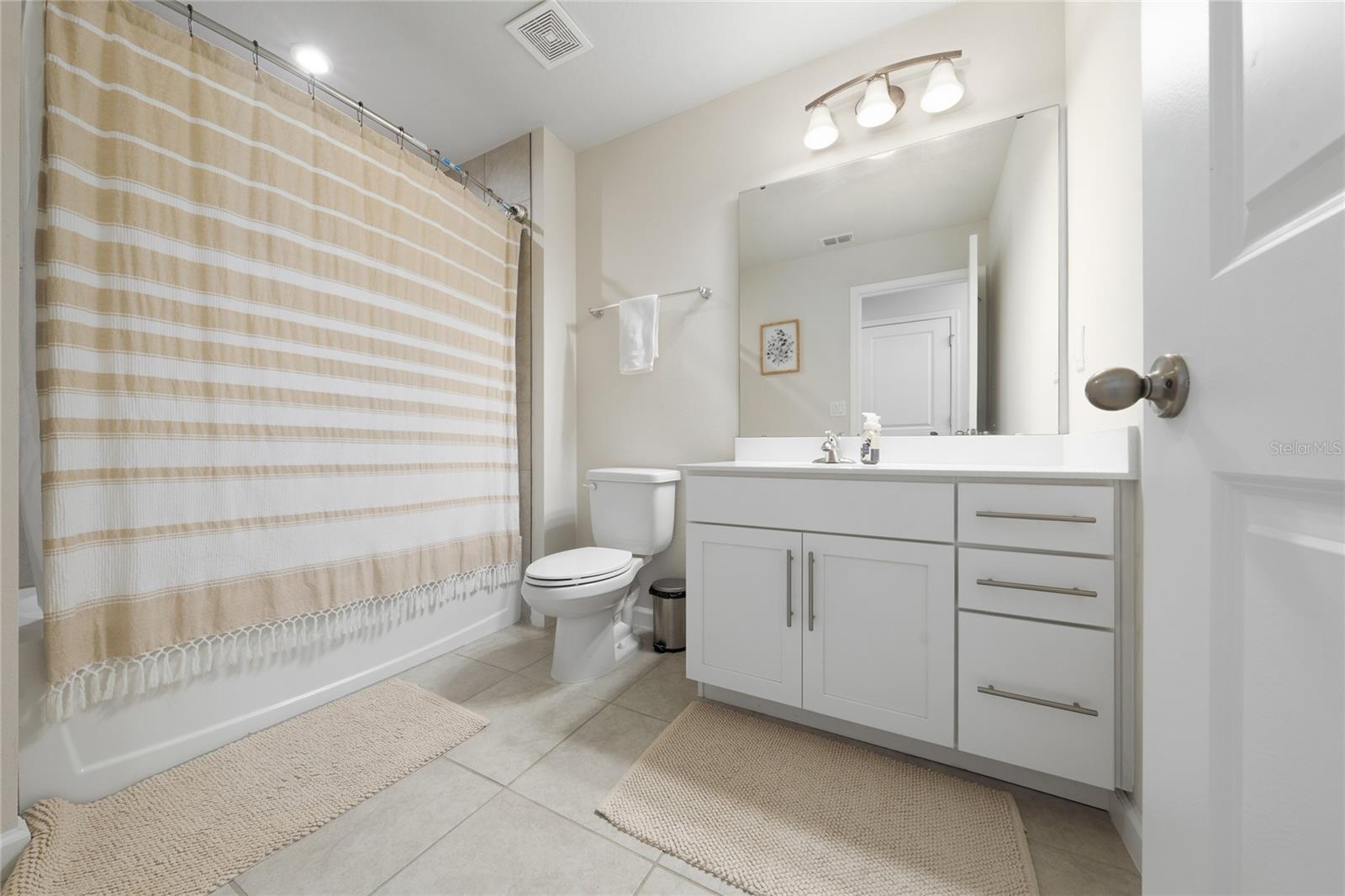 CREEKSIDE AT BOGGY CREEK PH 3 - Residential Lease