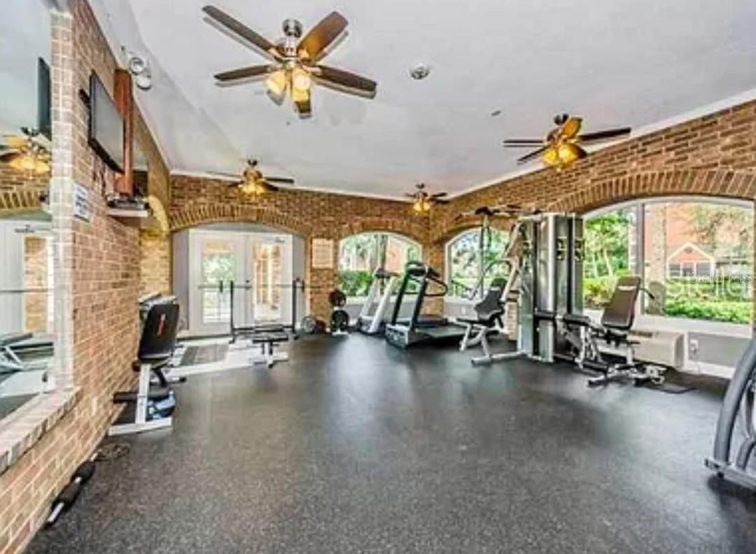 VANTAGE POINT CONDO - Residential Lease