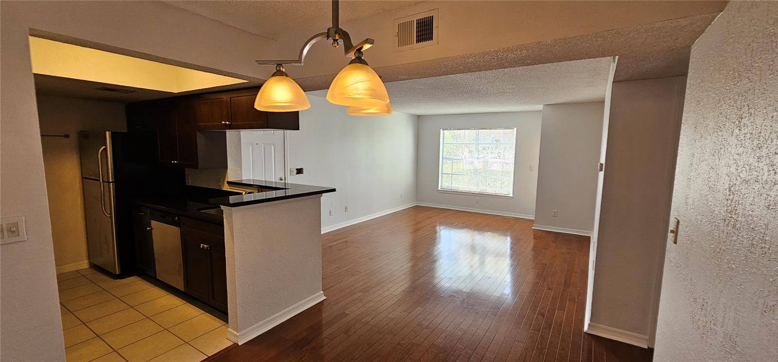 VANTAGE POINT CONDO - Residential Lease