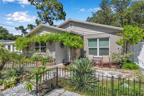 A home in LARGO