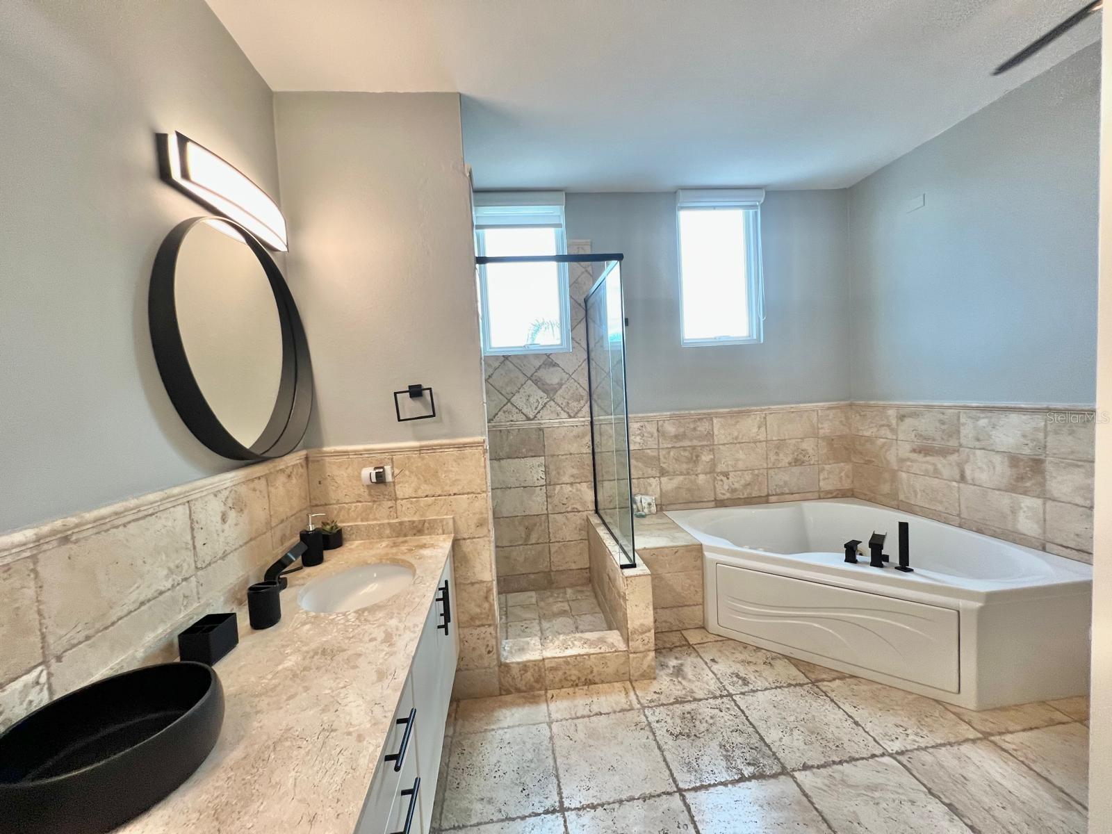 URB TREASURE POINT - Residential Lease