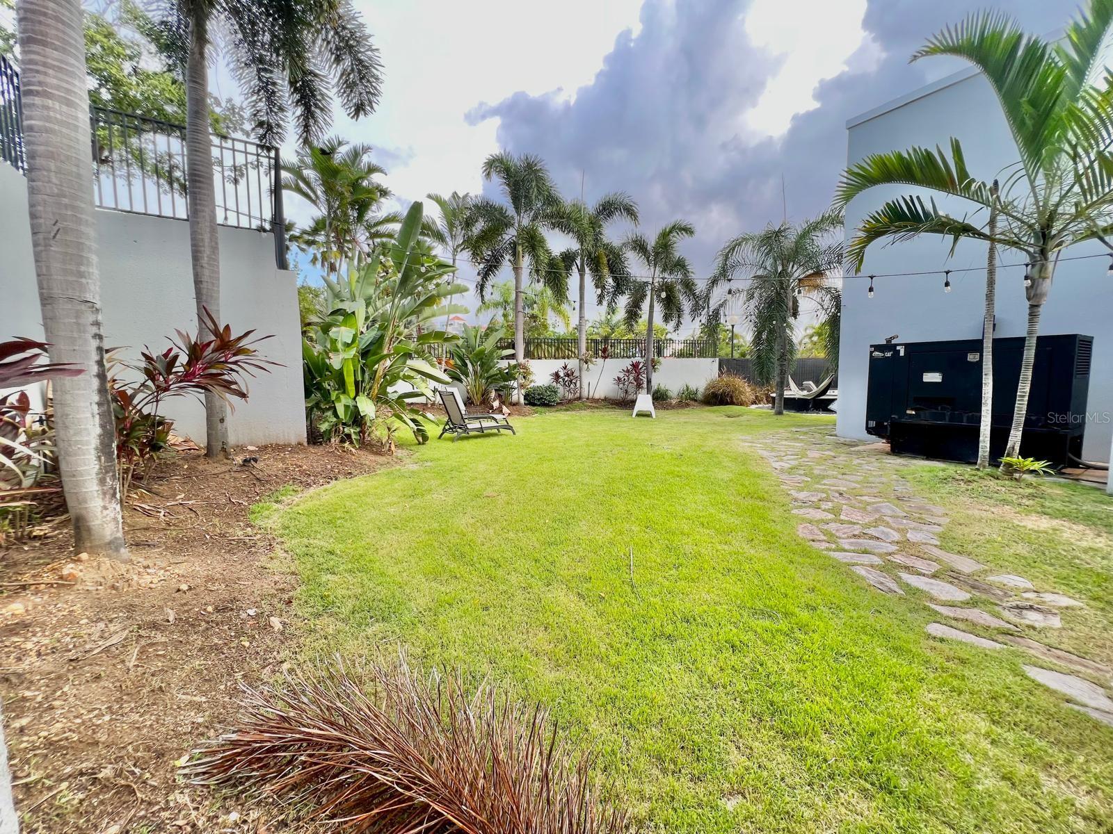 URB TREASURE POINT - Residential Lease