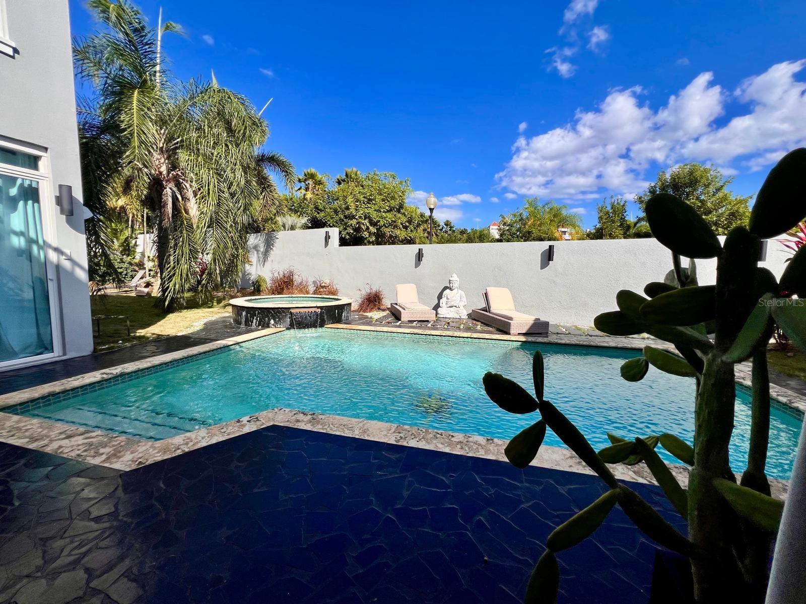 URB TREASURE POINT - Residential Lease