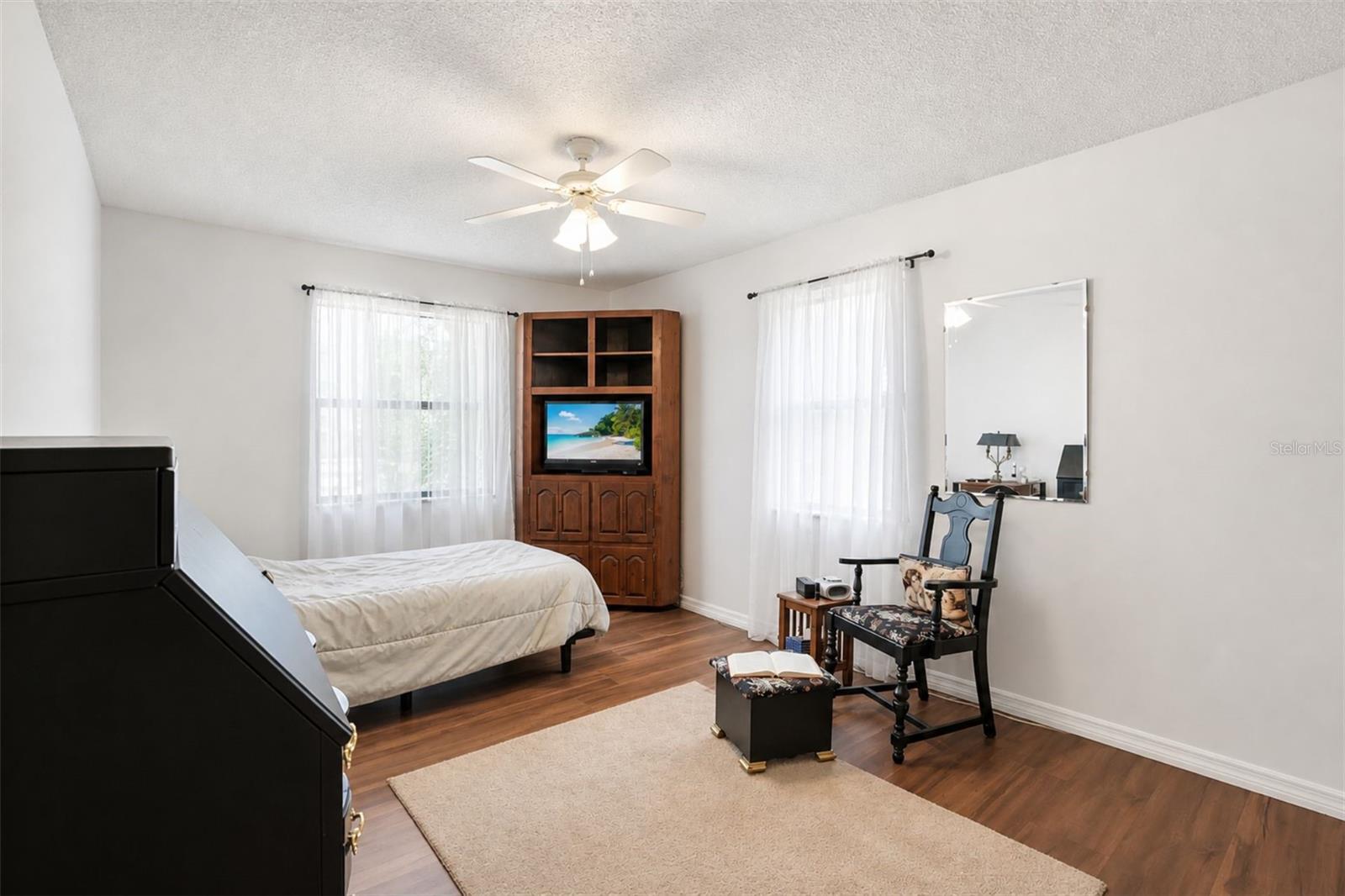 NEW EDEN ON THE LAKES UNIT A - Residential