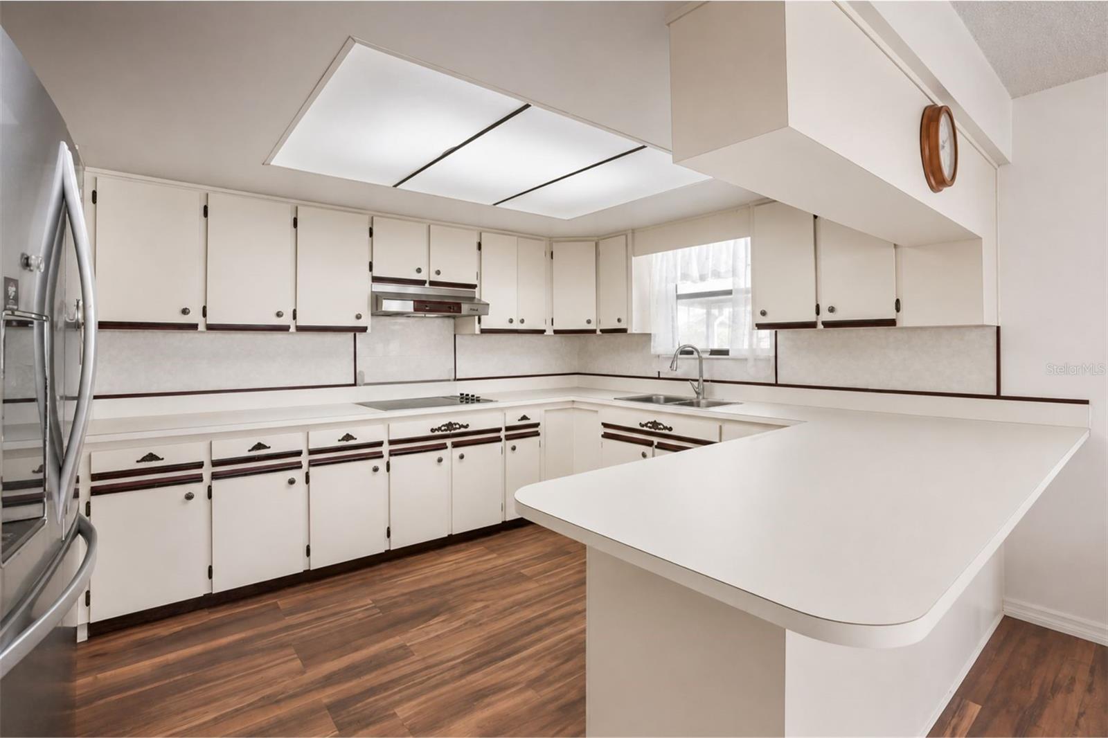 NEW EDEN ON THE LAKES UNIT A - Residential