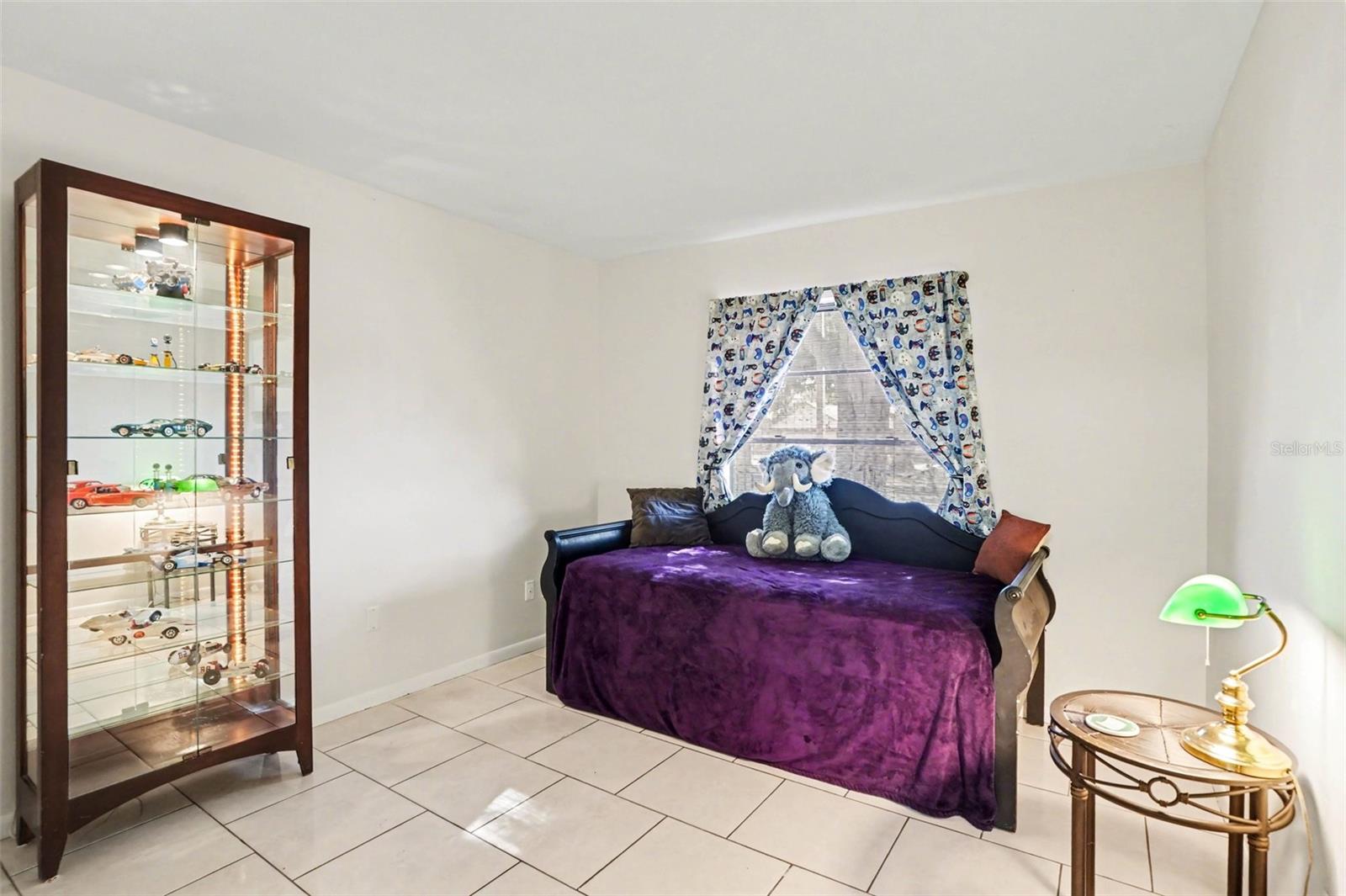 BLOOMINGDALE SEC F F - Residential